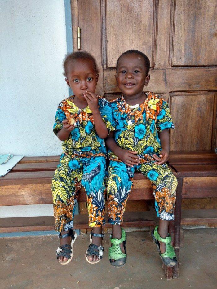 Bienheureux and Sacerdosse in the Paediatric centre of Bangui